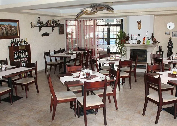 Family Elena 3* Арбанаси